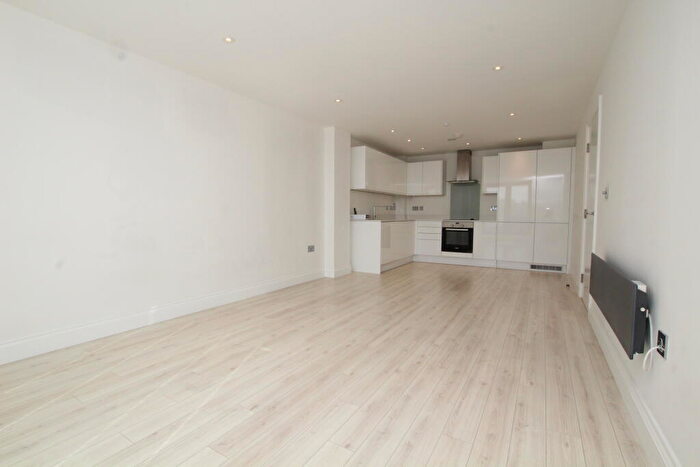 2 Bedroom Apartment To Rent In The Winerack, IP4