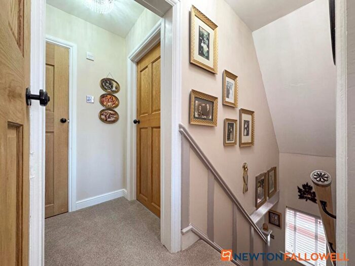 2 Bedroom Detached House For Sale In Marsh Lane, Farndon, NG24