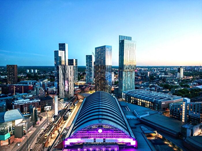 2 Bedroom Flat To Rent In Viadux, Great Bridgewater Street, Manchester, M1