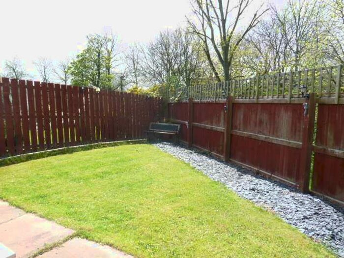 2 Bedroom House To Rent In Crosthwaite Grove Hylton, Sunderland, SR5