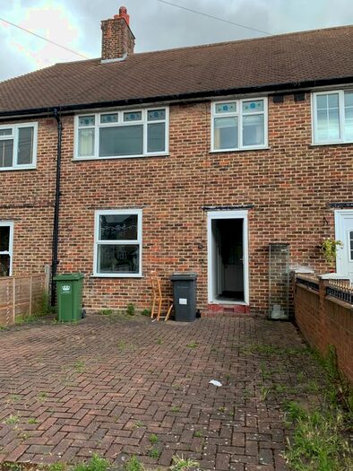 3 Bedroom Terraced House To Rent In Evans Road, Catford, SE6