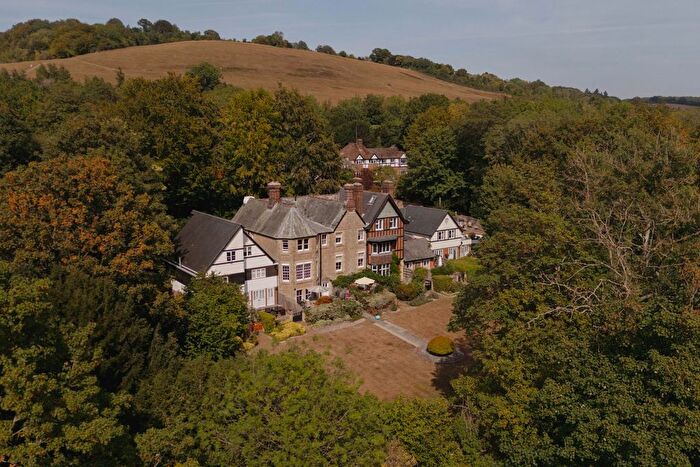 4 Bedroom Country House For Sale In Church Lane, Kemsing, Sevenoaks, TN15