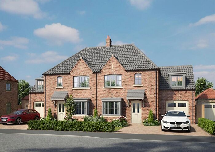 4 Bedroom Semi-Detached House For Sale In Woodbank, Skellingthorpe, Lincoln, LN6
