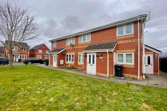 2 Bedroom Flat To Rent In Milton Close, Ellesmere Port, CH65