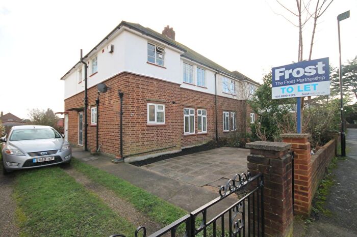 2 Bedroom Property To Rent In Spring Road, Feltham, Middlesex, TW13