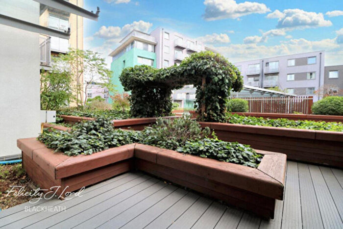 2 Bedroom Apartment To Rent In Deals Gateway, London, SE13