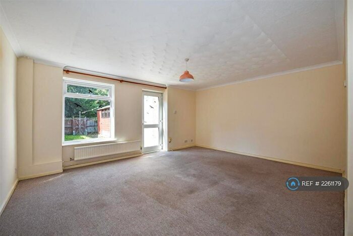 3 Bedroom Terraced House To Rent In Galahad Close, Andover, SP10