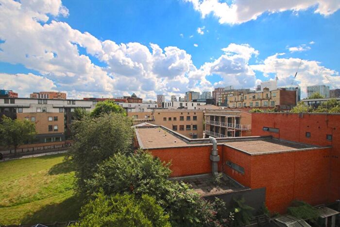 3 Bedroom Flat To Rent In Bloomfield, Old Montague Street, London, E1