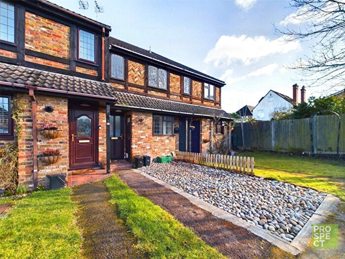 2 Bedroom Terraced House To Rent In Daventry Court, Bracknell, Berkshire, RG42