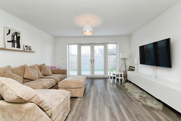 2 Bedroom Semi-Detached House For Sale In Andrewes Way, Rayleigh, Essex, SS6