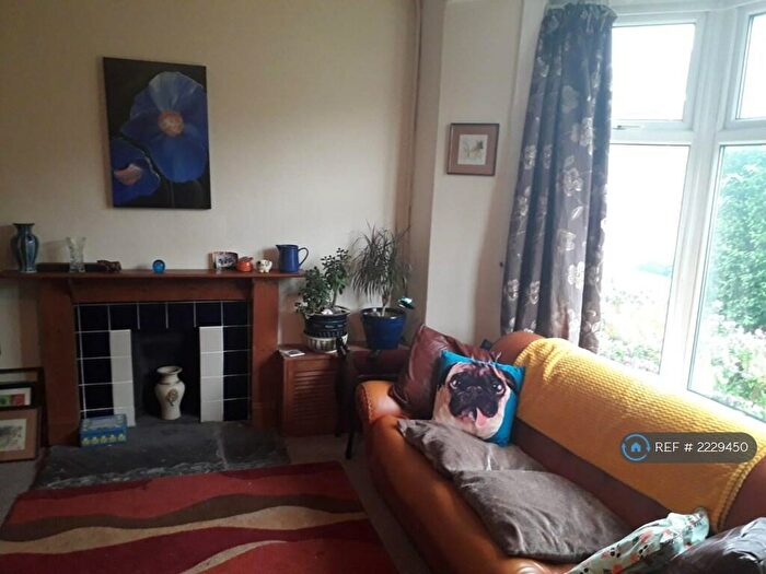 3 Bedroom End Of Terrace House To Rent In Thomas Street, Abertridwr, Caerphilly, CF83