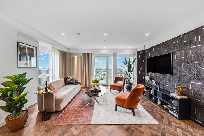 1 Bedroom Flat To Rent In Botanist House, Seagull Lane, E16