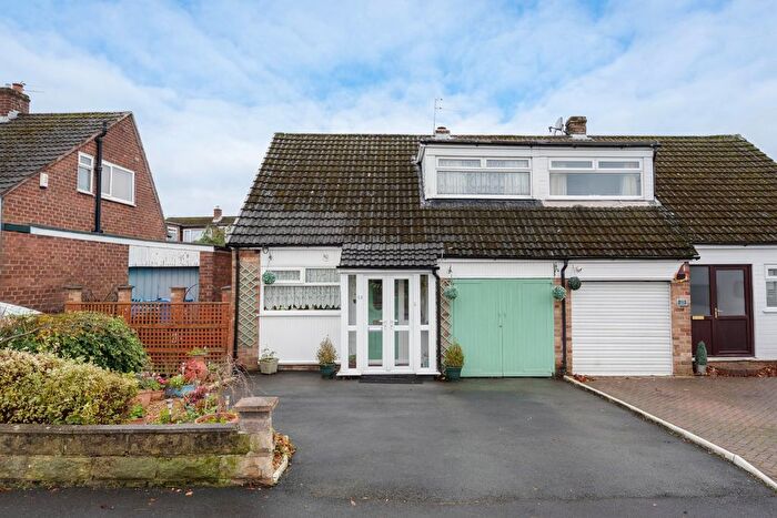 3 Bedroom Semi Detached House For Sale In Marina Drive, Marple, Stockport, Greater Manchester, SK6