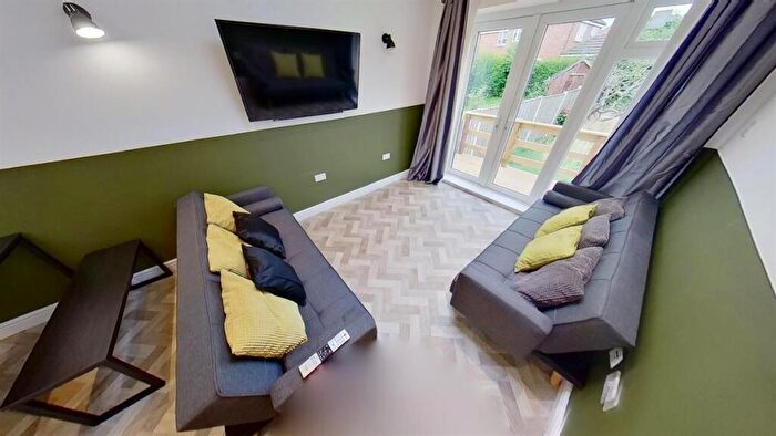 7 Bedroom House To Rent In Pelham Crescent Beeston, Nottingham, NG9