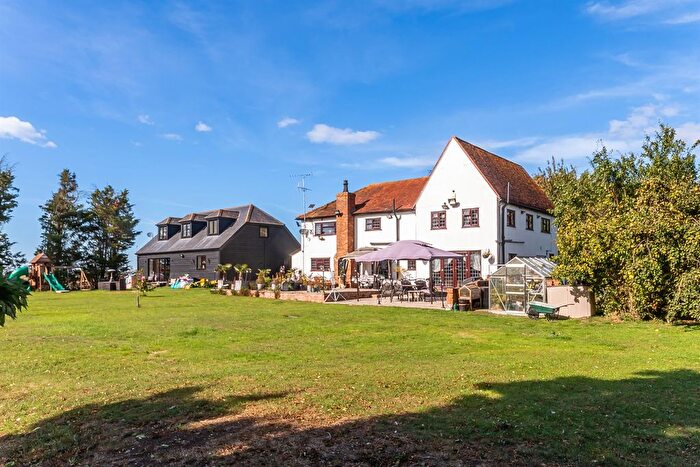 6 Bedroom Detached House For Sale In Marshes, Burnham-On-Crouch, CM0