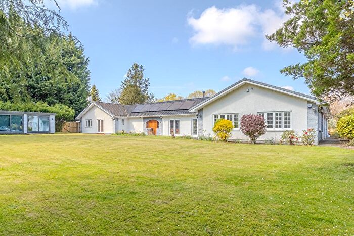 5 Bedroom Detached Villa For Sale In The Lane, Dullatur, G68