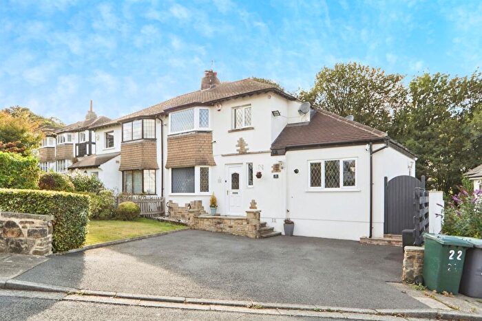 3 Bedroom Semi-Detached House For Sale In Westwood Crescent, Bingley, BD16