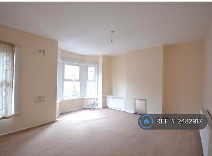 1 Bedroom Flat To Rent In Melville Road, Coventry, CV1