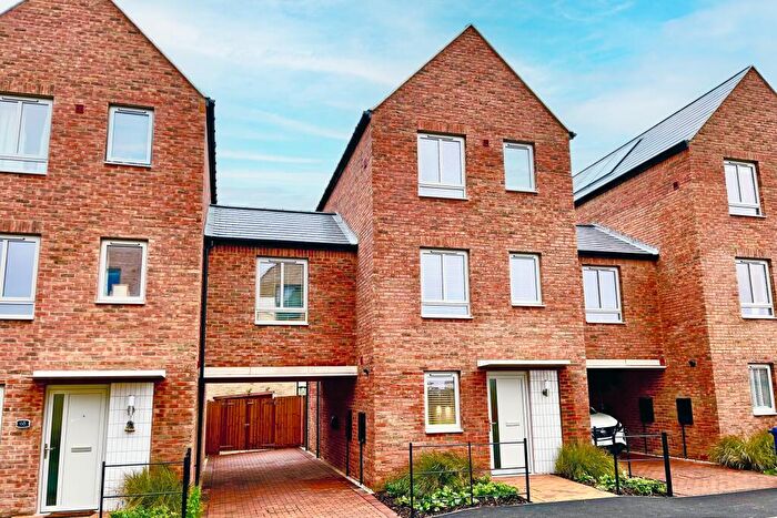 3 Bedroom Detached House For Sale In Darwin Green, Shrewsbury Road, CB3