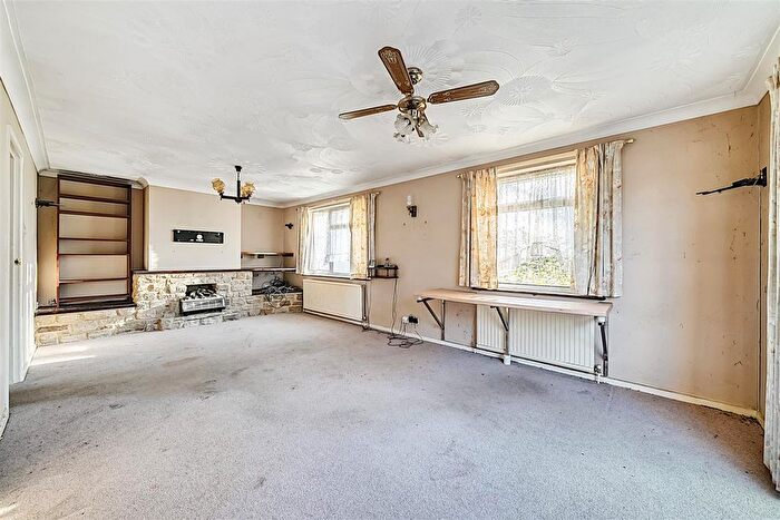 2 Bedroom Bungalow For Sale In Horton Heath, Horton, Wimborne, BH21