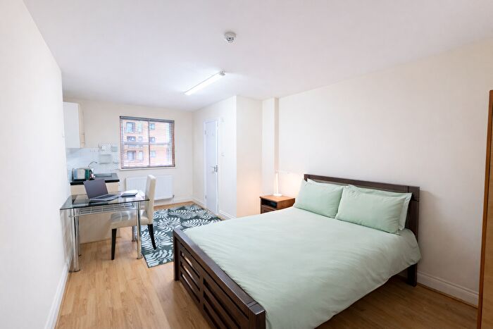 Studio To Rent In Cromwell Road, London, SW7