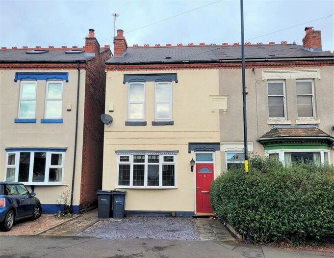 3 Bedroom Semi-Detached House To Rent In Holifast Road, Wylde Green, B72