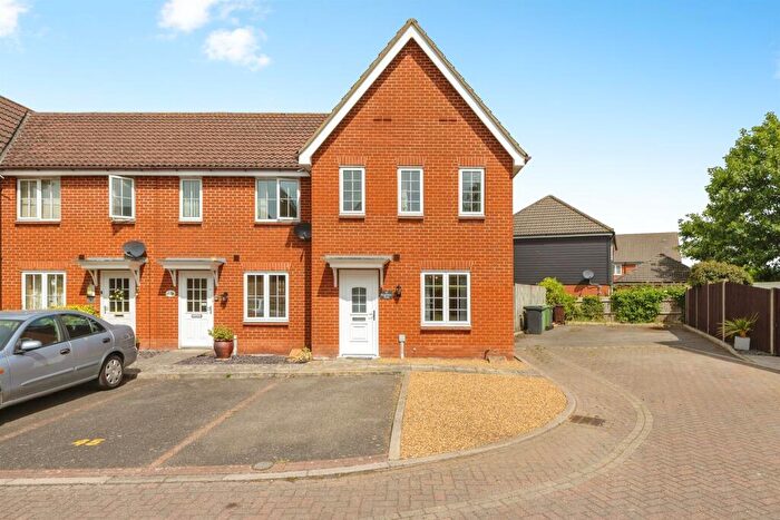 3 Bedroom End Of Terrace House For Sale In Kingfisher Road, Attleborough, NR17