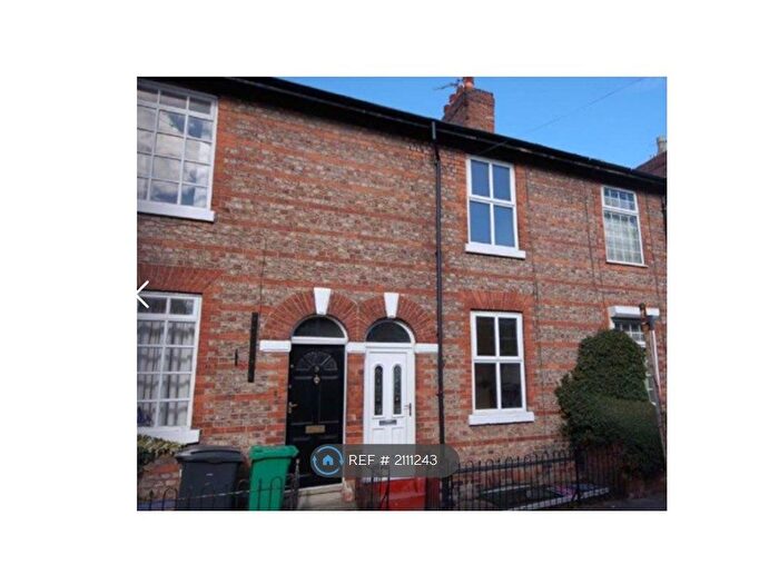 2 Bedroom Terraced House To Rent In Old Oak Street, Manchester, M20