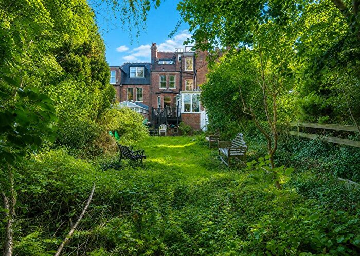 5 Bedroom Semi-Detached House For Sale In Southwood Avenue, Highgate, London, N6