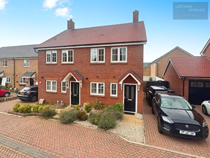 2 Bedroom House For Sale In Ingle Crescent, Potton, SG19