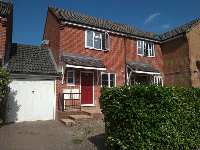 3 Bedroom End Of Terrace House To Rent In Chineham Way, Canterbury, Kent, CT1