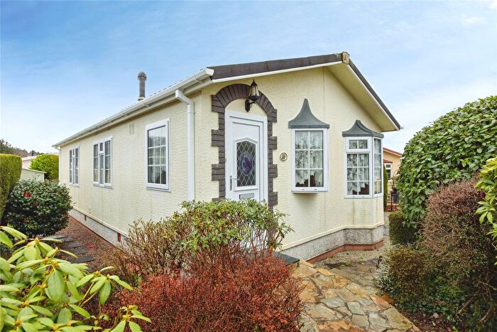 2 Bedroom Bungalow For Sale In Tregainlands Park, Washaway, Bodmin, Cornwall, PL30