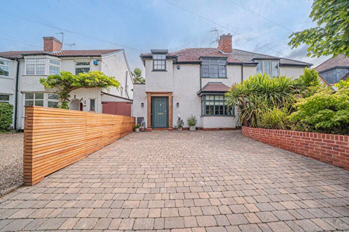 3 Bedroom Semi-Detached House For Sale In Warwick Road, Knowle, B93
