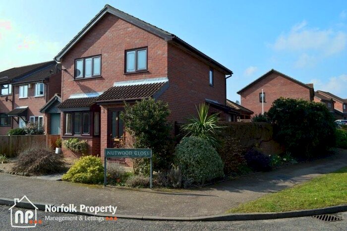 3 Bedroom Property To Rent In Kingswood Avenue, Taverham, Norwich, NR8