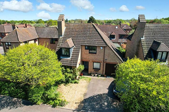 3 Bedroom Detached House For Sale In Bernay Gardens, Bolbeck Park, Milton Keynes, MK15