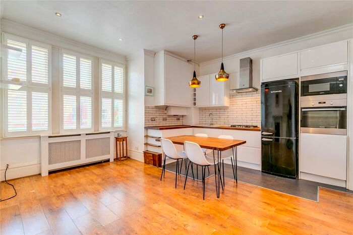 2 Bedroom Flat To Rent In Nemoure Road, London, W3