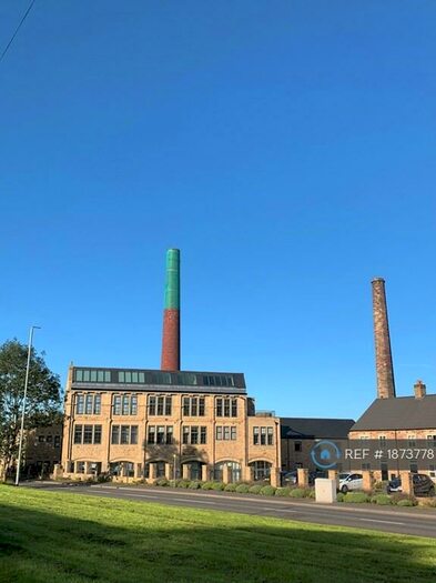 2 Bedroom Flat To Rent In Dyehouse Walk, Yeadon, Leeds, LS19