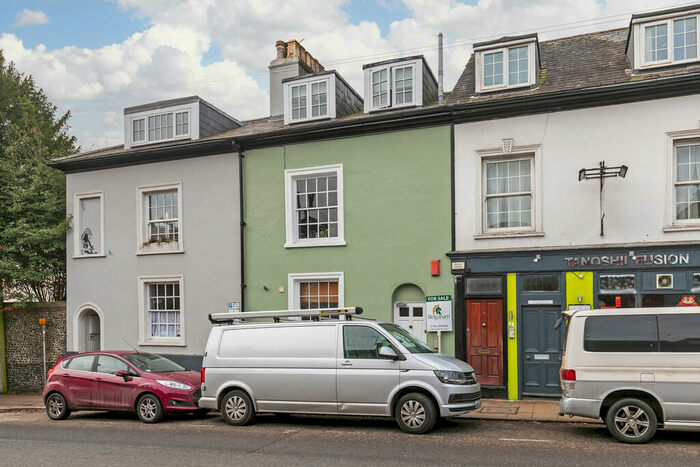 1 Bedroom Apartment To Rent In Chancery House, Upper High Street, Winchester, SO23