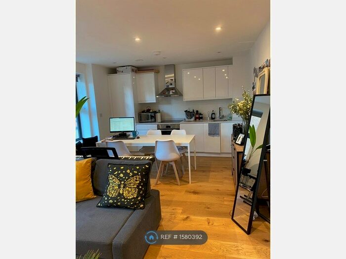 1 Bedroom Flat To Rent In Alfred Road, London, W3
