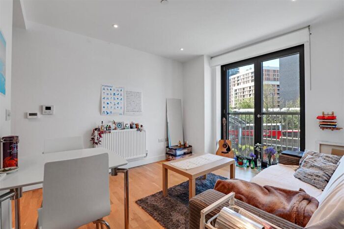1 Bedroom Apartment For Sale In River Mill One, Lewisham, SE13