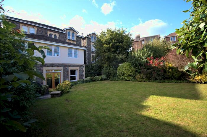 3 Bedroom Flat To Rent In Upper Belgrave Road, Bristol, BS8