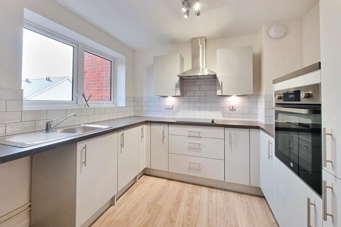 1 Bedroom Apartment For Sale In Drayton, Hampshire, PO6