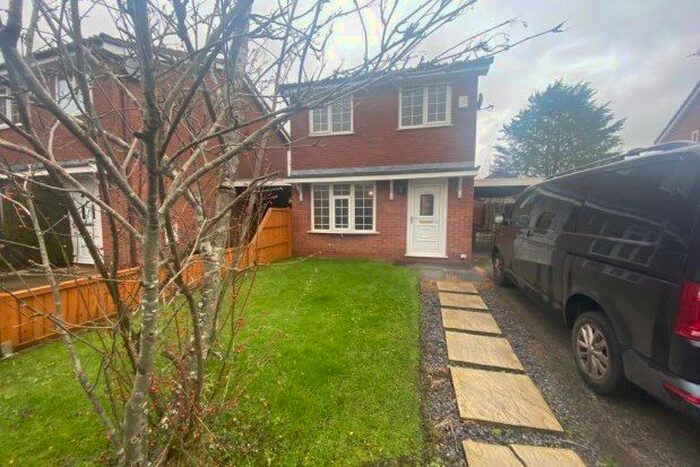 2 Bedroom Property To Rent In Hazelborough Close, Warrington, WA3