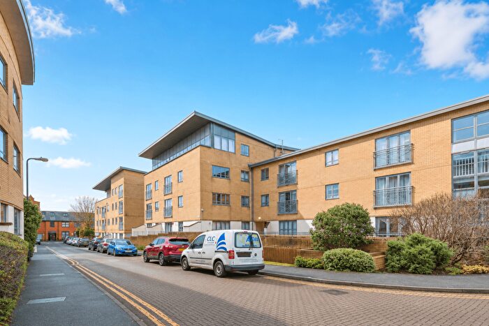 2 Bedroom Flat To Rent In Brandan House, Sovereign Place, Harrow, HA1