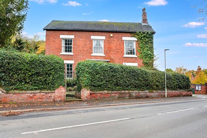 5 Bedroom Detached House For Sale In Main Street, Hemington, DE74