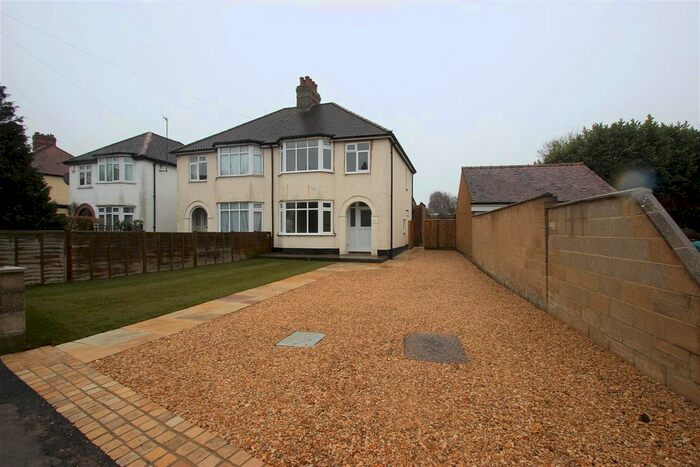 3 Bedroom Property To Rent In Pitts Road, Headington, Oxford, OX3