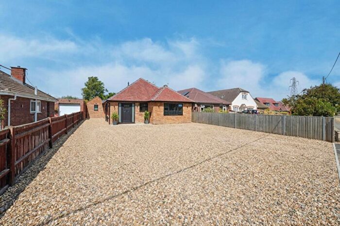4 Bedroom Detached Bungalow For Sale In Milton Road, Sutton Courtenay, OX14
