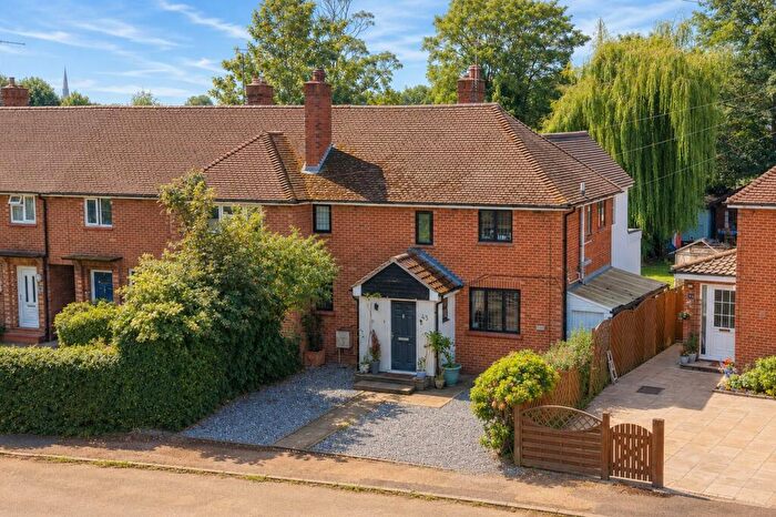 4 Bedroom End Of Terrace House For Sale In Green Leys, St Ives, Cambridgeshire, PE27