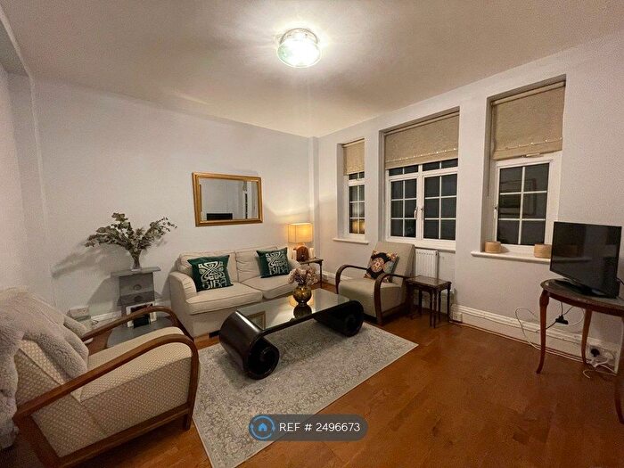 1 Bedroom Flat To Rent In Kensington High Street, London, W14