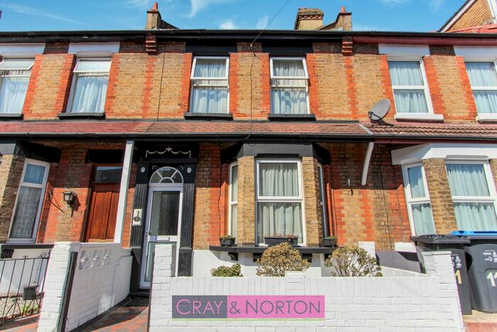 2 Bedroom Terraced House To Rent In Upland Road, South Croydon, CR2